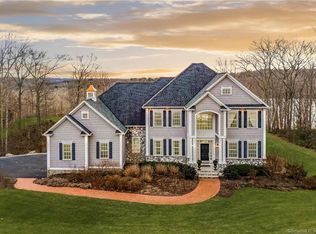 22 Darrows Rdg, East Lyme, CT 06333