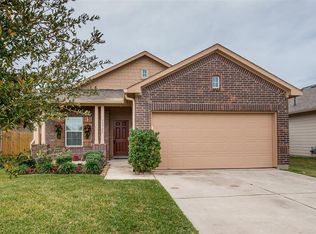 10722 Woodwind Shadows Dr, Cypress, TX 77433