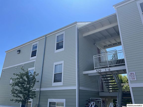 2nd image of 529 Mitchell St Unit 3