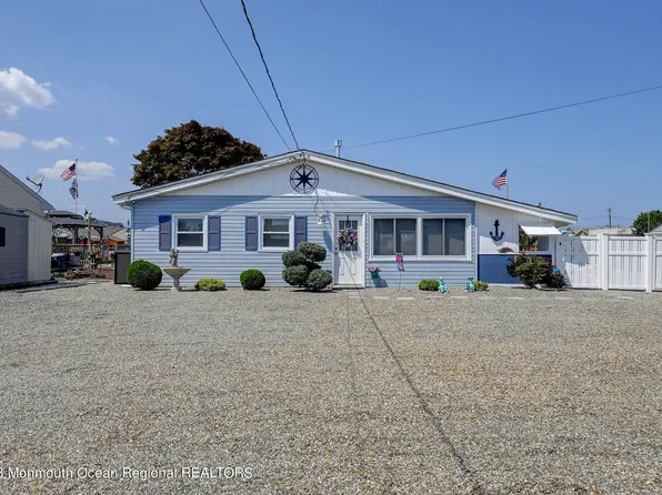 912 Capstan Drive, Forked River, NJ 08731