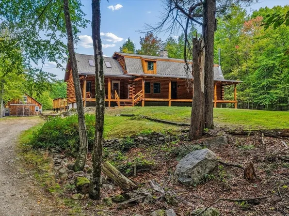 366 Clark Hill Road, New Boston, NH 03070