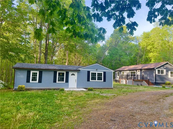 3829 Five Forks Rd, Pamplin, VA 23958