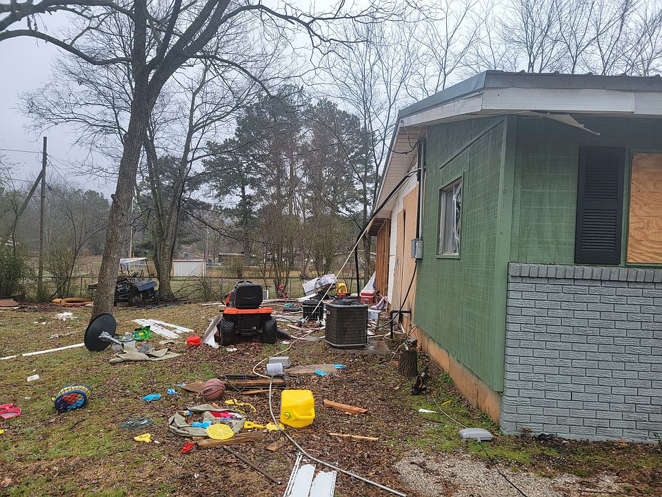 2nd image of 1107 Crescent Dr