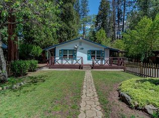 211 Mann Rd, Trinity Center, CA 96091