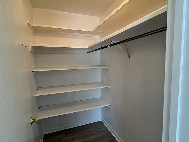 Meadowlark Dr — Photo 3