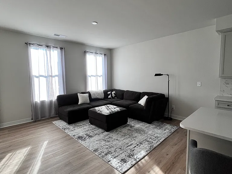 3306 Beeler Ln — Photo 8
