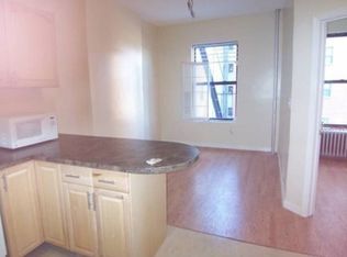 345 E 95th St, New York, NY 10128