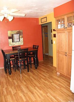 4th image of 816 37th Ave N