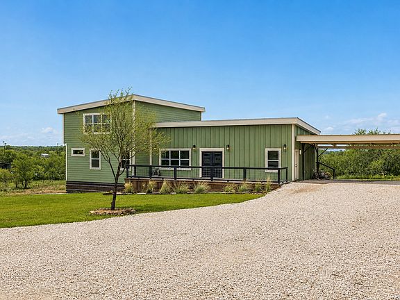 3rd image of 300 County Road 5781