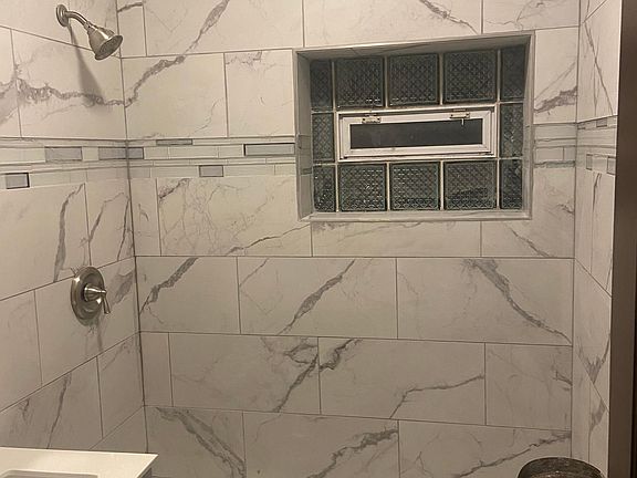 4th image of 7842 S Cregier Ave APT 3