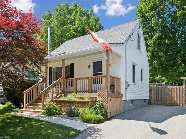 80 Memorial Cres, Guelph, ON N1H 6B9