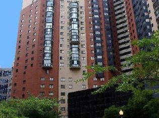 900 N Stafford St APT 2427, Arlington, VA 22203