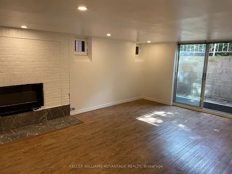 347 Walmer Rd #BASEMENT — Photo 15