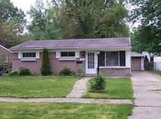 35035 Fairchild St, Westland, MI 48186