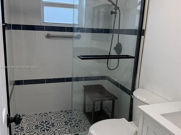 3837 NE 17th Ave — Photo 4