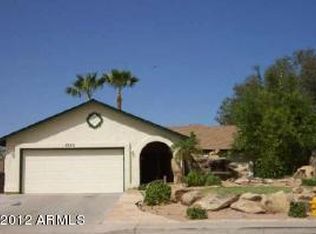 2320 W Calle Del Norte Dr, Chandler, AZ 85224