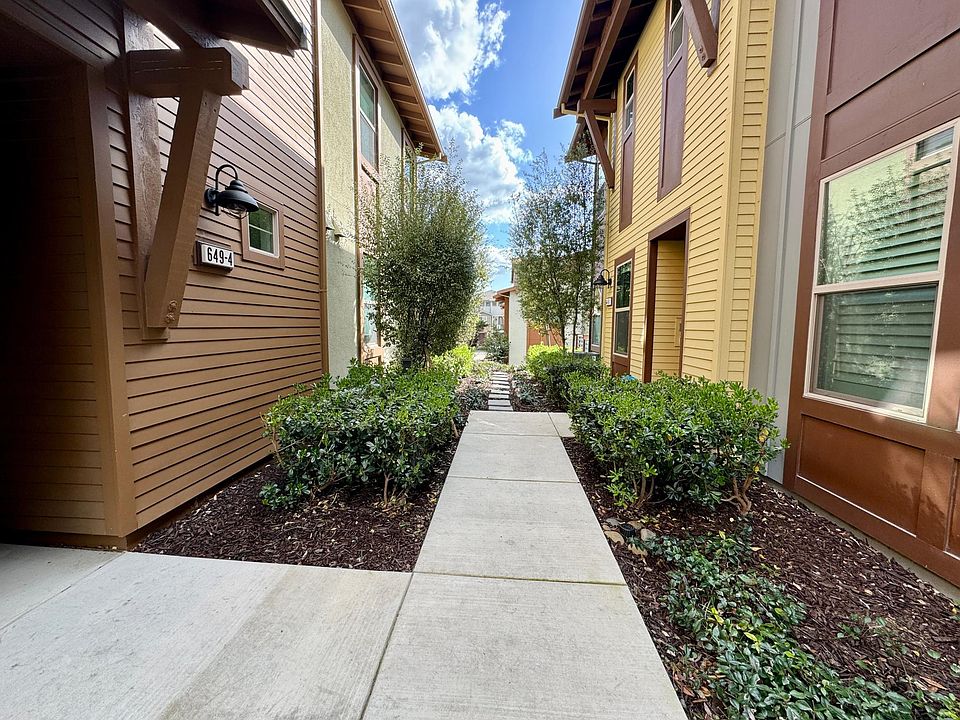 1st image of 649 Sandalwood Dr Unit 4