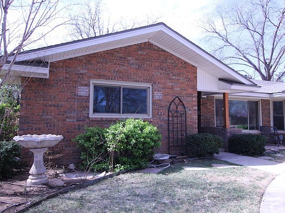 3rd image of 6106 Louisville Dr