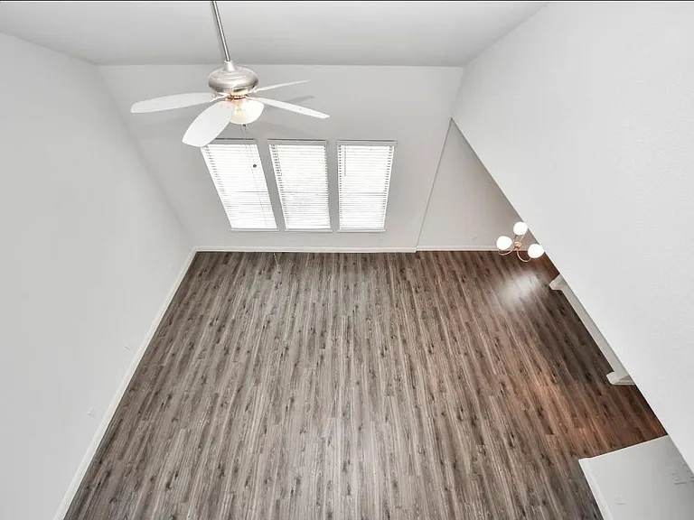 7638 Nevaeh Crest Path — Photo 32