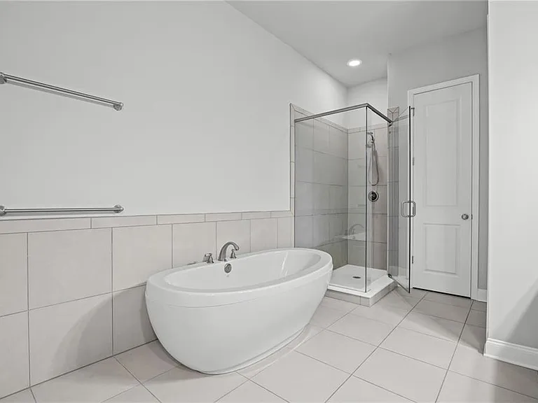 335 Rose Garden Ln — Photo 20