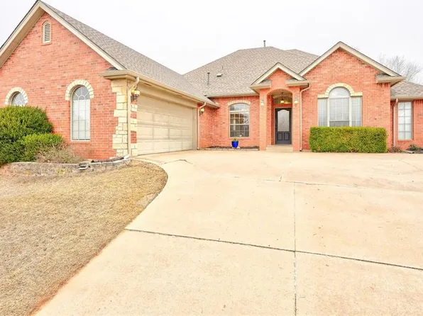 2208 Pine View Ter, Edmond, OK 73003