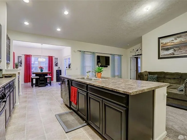 7267 Bostelman Pl — Photo 8