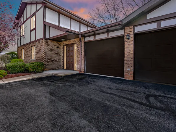 5100 W 122nd St APT 2B, Alsip, IL 60803