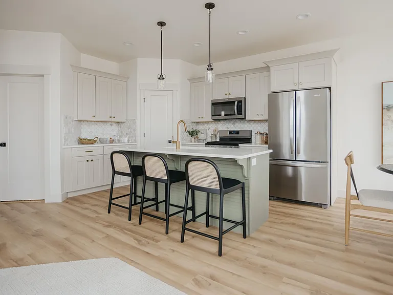 1021 W Coral Charm Way — Photo 13