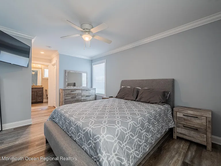 29 Fielder Ave — Photo 16