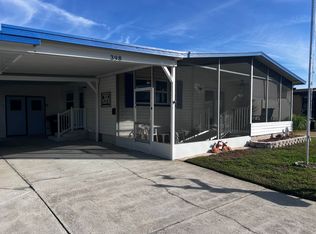 398 Tennis Ln, Winter Haven, FL 33881