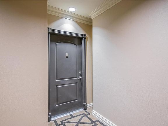 5th image of 3225 Turtle Creek Blvd APT 1524