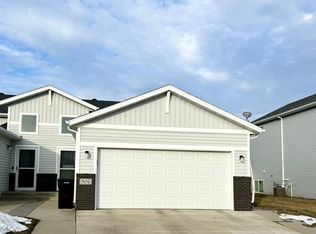 906 29th Ave W, West Fargo, ND 58078