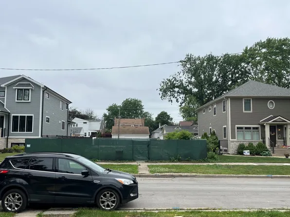 6708 N Olympia Ave, Chicago, IL 60631