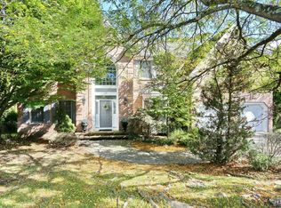 616 Bridle Path, Wyckoff, NJ 07481