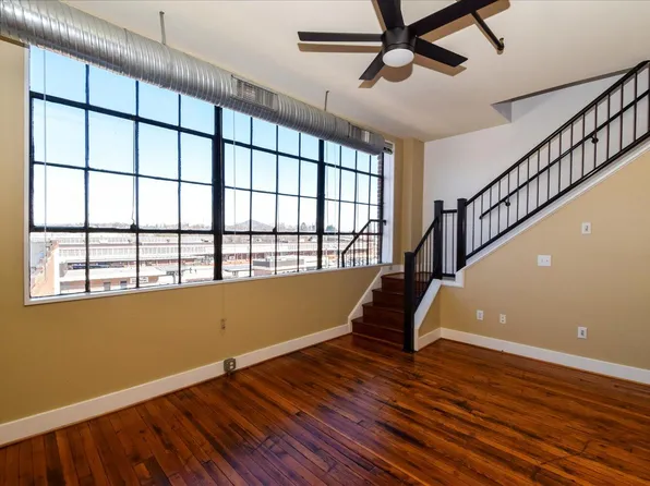 319 Campbell Ave SW APT 203, Roanoke, VA 24016