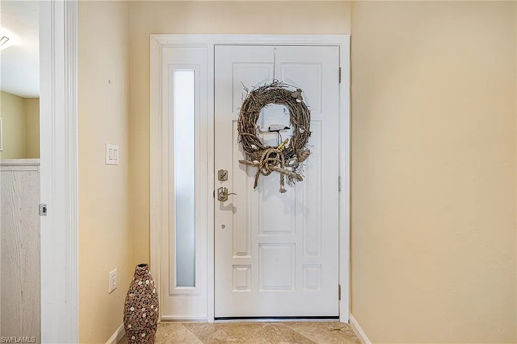 990 Cape Marco Dr — Photo 4