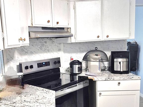 3rd image of 7840 72nd St N #213