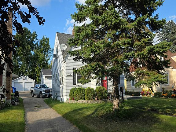 3rd image of 334 Elizabeth St