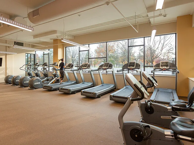 b75 gym 3