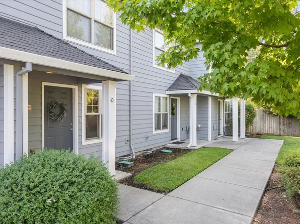 450 Midway Rd Unit 40, Medford, OR 97501