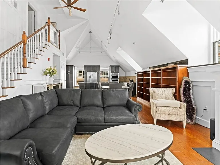 1000 Chapel View Blvd #313 — Photo 3