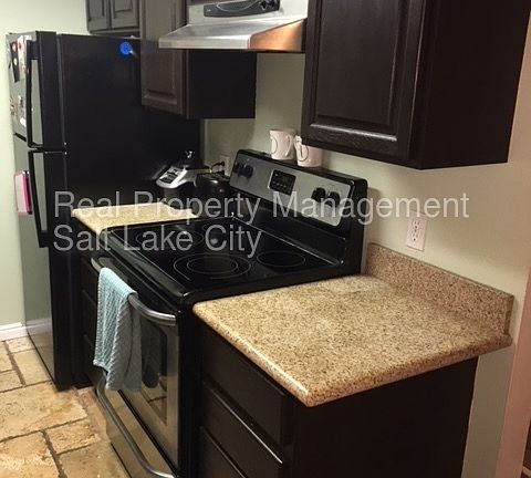 2nd image of 406 E 3335 S APT 17