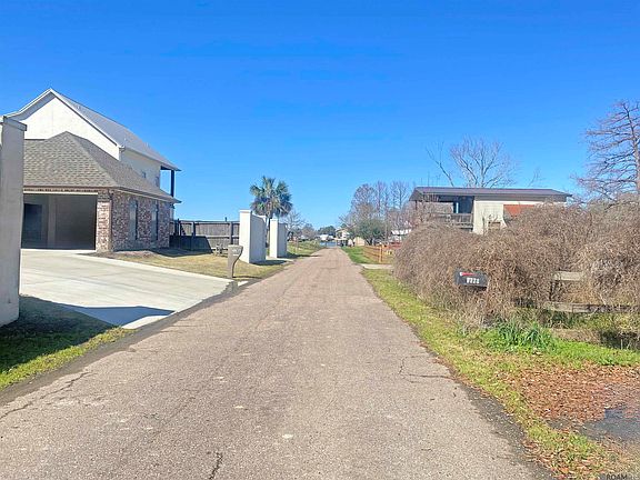 3rd image of 7778 Miller Ln