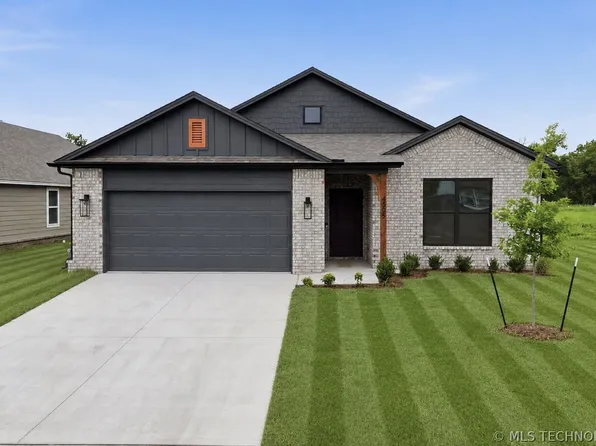 4505 W Van Buren St, Broken Arrow, OK 74011
