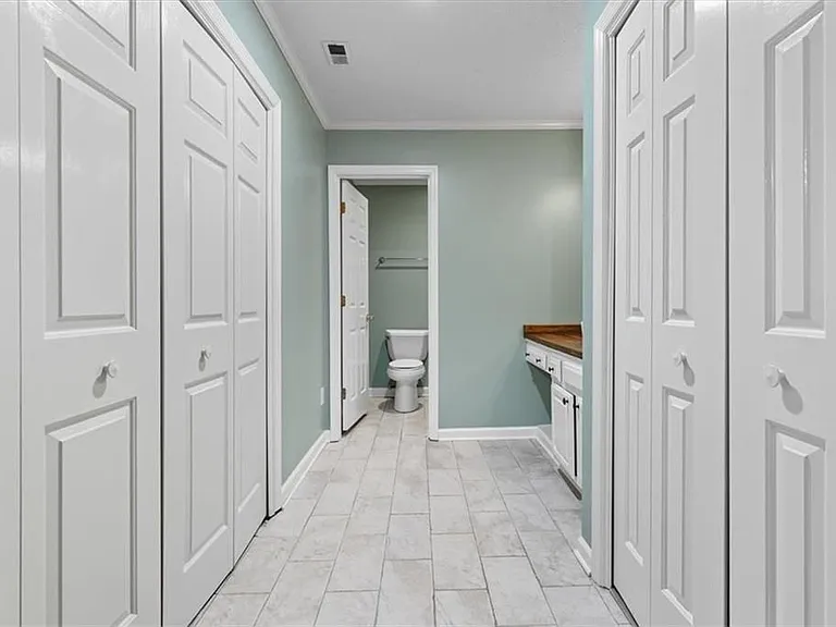 1211 Whitlock Ridge Dr — Photo 18
