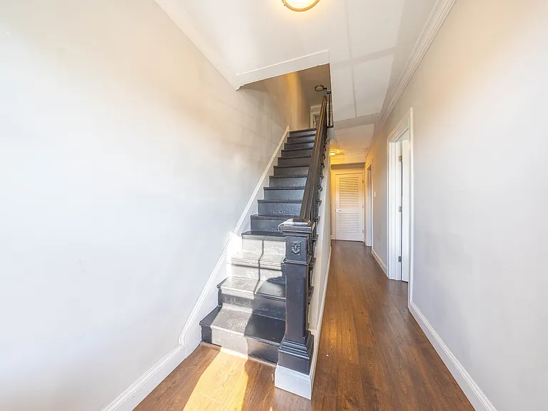 662 Moody St #2 — Photo 10