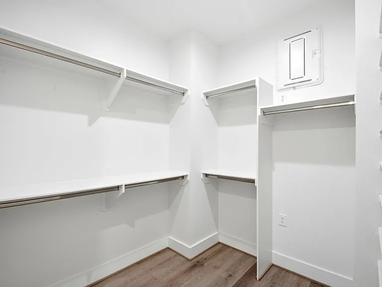 7709 Earl Rudder Way — Photo 40