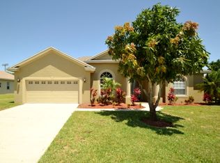 7335 Bent Grass Dr, Winter Haven, FL 33880