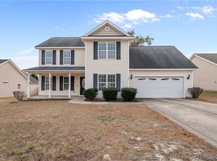 525 Bellgrove Dr, Hope Mills, NC 28348