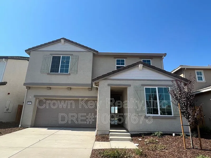 843 Osprey Dr photo 1
